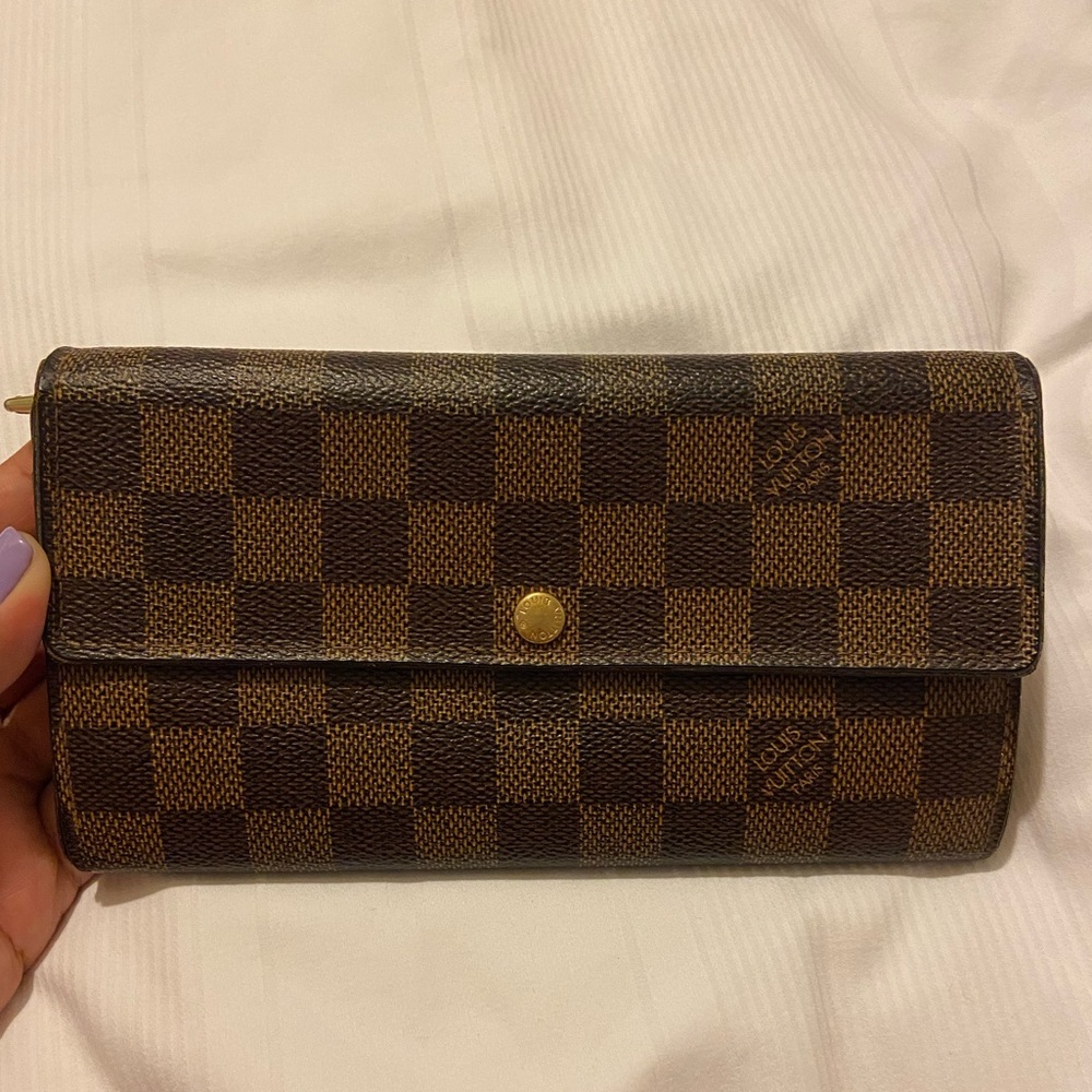 Louis Vuitton Sarah Damier Canvas Bifold Wallet